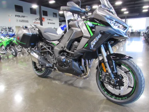 Gray 2025 Kawasaki Versys 1100 SE LT ABS for sale in Winchester, VA