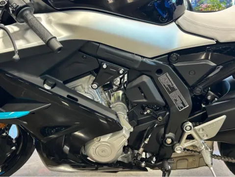 More photos of 2025 CFMOTO 675SS CF650-10US 675 at Valley Cycle Center, VA