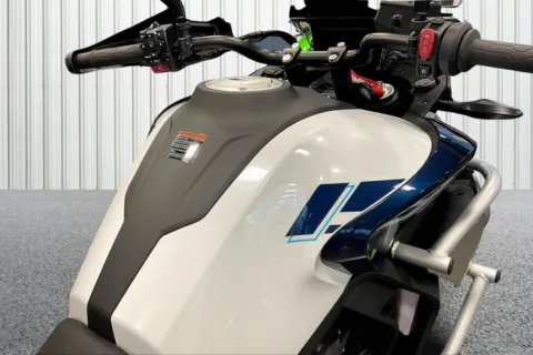 More photos of 2026 CFMOTO IBEX 800-E CF800-5BUS 800 E at Valley Cycle Center, VA