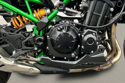 Another view of 2026 Kawasaki Z900 SE ABS for sale in Winchester, VA at Valley Cycle Center