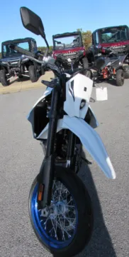 More photos of 2025 SUZUKI DR-Z4SM at Valley Cycle Center, VA