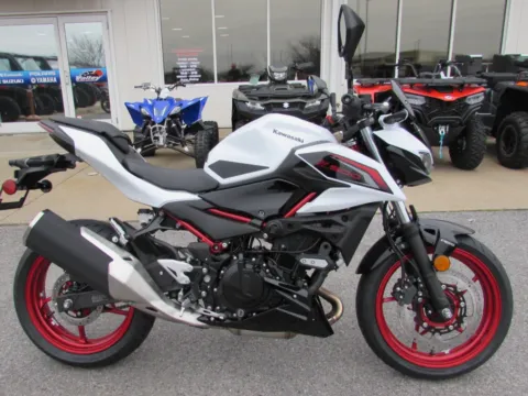 Photos of 2026 Kawasaki Z500 SE ABS for sale in Winchester, VA at Valley Cycle Center