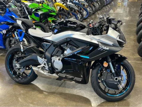 Black 2025 CFMOTO 675SS CF650-10US 675 for sale in Winchester, VA