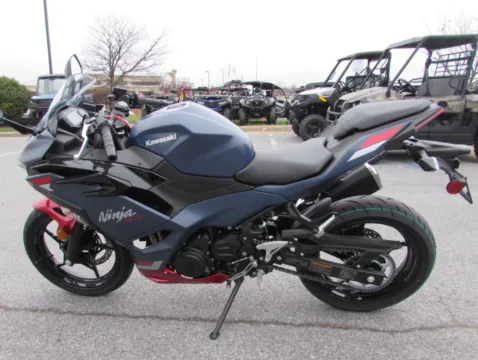 More photos of 2026 Kawasaki Ninja 500 ABS at Valley Cycle Center, VA