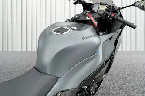 More photos of 2026 Kawasaki Ninja ZX-6R ABS at Valley Cycle Center, VA