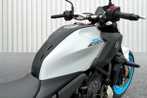 More photos of 2025 CFMOTO 675SS CF650-10US 675 at Valley Cycle Center, VA