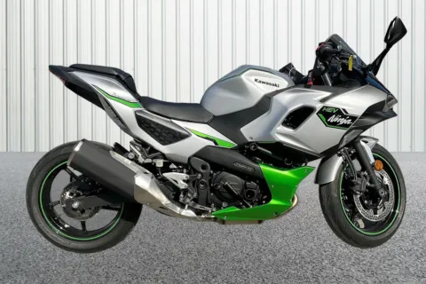 Silver 2024 Kawasaki Ninja 7 Hybrid ABS for sale in Winchester, VA