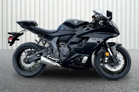 Black 2025 Yamaha YZF-R7 for sale in Winchester, VA