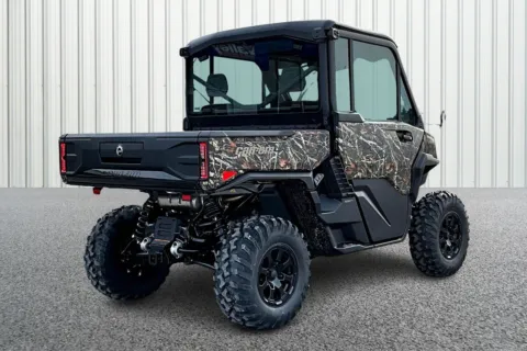 More photos of 2026 CAN-AM Defender XT CAB HD11 w/10.25 infotainment XT CAB HD11 at Valley Cycle Center, VA