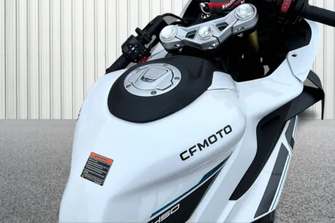 More photos of 2026 CFMOTO 450SS CF400-12US 450 at Valley Cycle Center, VA