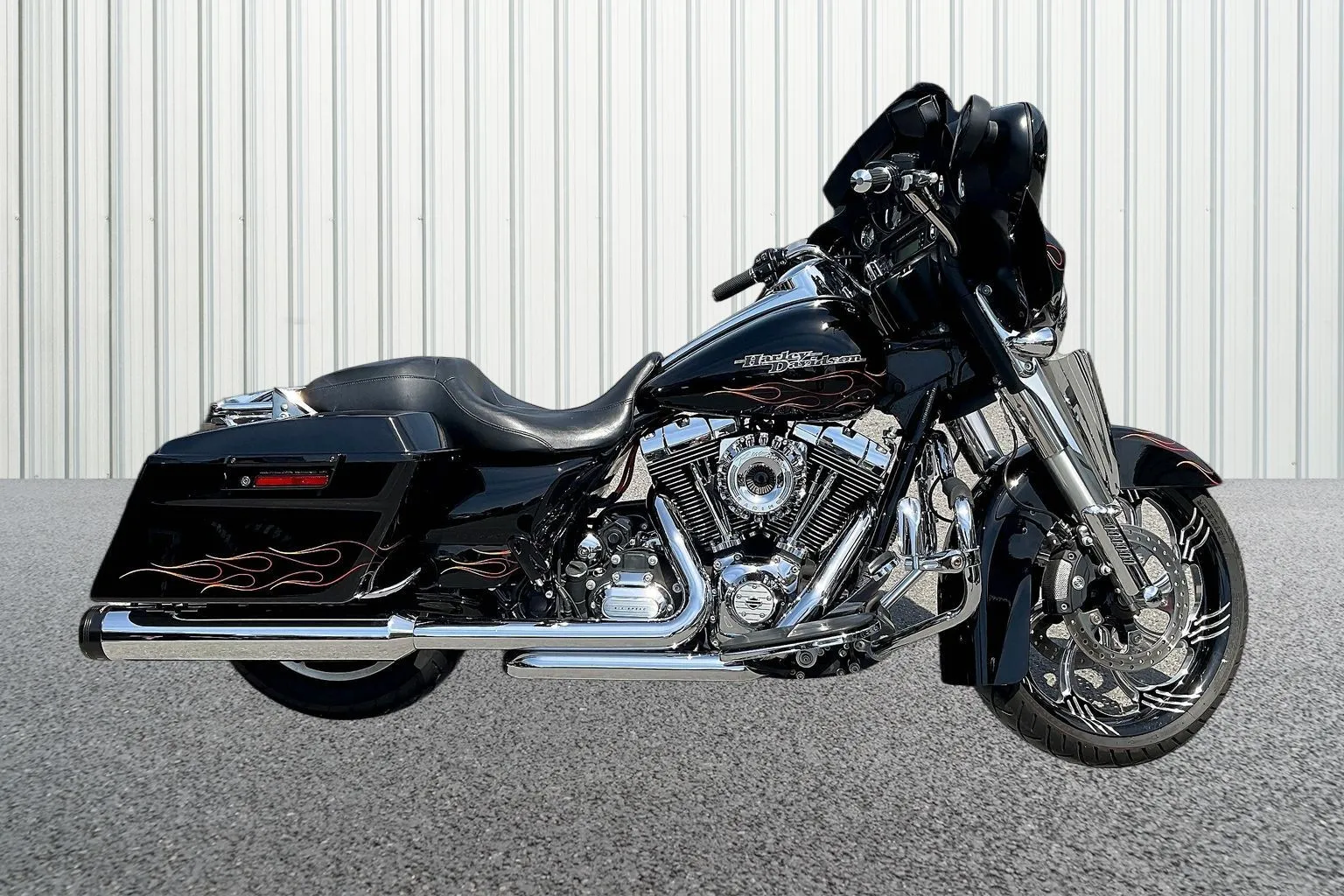 Unknown 2013 Harley-Davidson Street Glide Base for sale in Winchester, VA