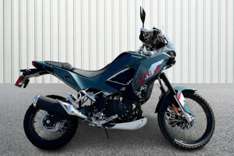 Photos of 2026 Kawasaki KLE 500 ABS SE for sale in Winchester, VA at Valley Cycle Center