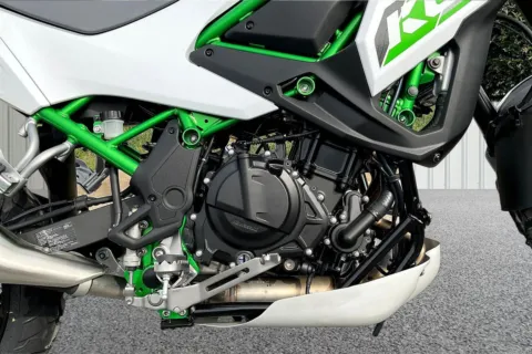 Another view of 2026 Kawasaki KLE 500 ABS SE for sale in Winchester, VA at Valley Cycle Center