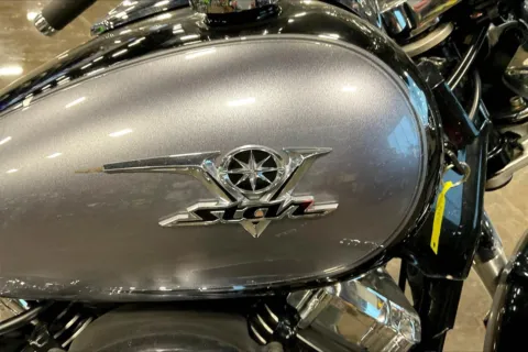 More photos of 2005 Yamaha V STAR 650 SILVERADO at Valley Cycle Center, VA