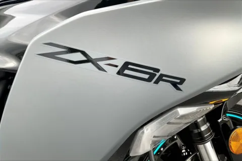 More photos of 2025 Kawasaki Ninja ZX-6R Base at Valley Cycle Center, VA