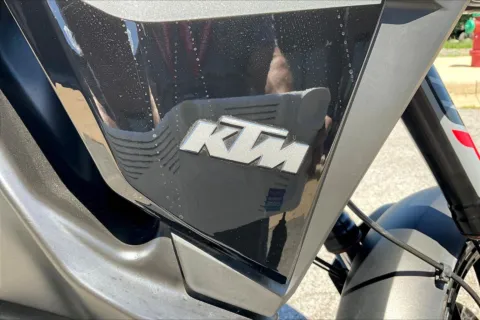 More photos of 2020 KTM 1290 Super Adventure S 1290 S at Valley Cycle Center, VA