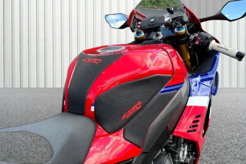 More photos of 2026 HONDA CBR1000RR-R FIREBLADE Fireblade SP at Valley Cycle Center, VA