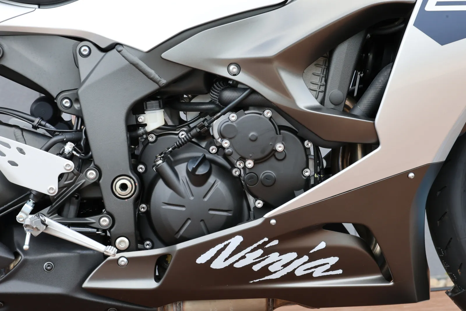 2027 Kawasaki NINJA ZX-6R ABS for sale in Winchester, VA at Valley