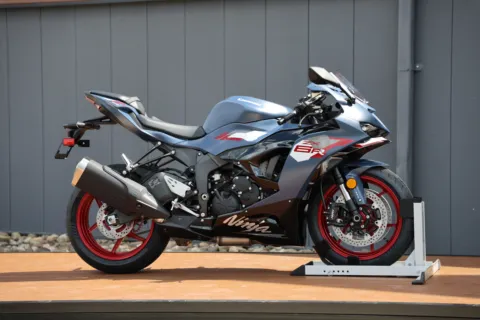 Photos of 2027 Kawasaki NINJA ZX-6R ABS for sale in Winchester, VA at Valley Cycle Center