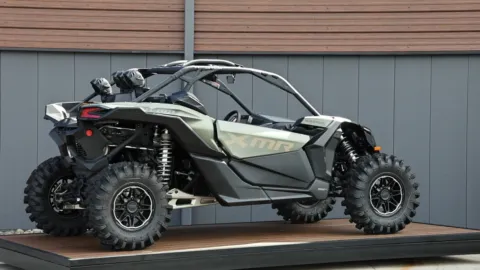 More photos of 2026 CAN-AM Maverick X3 X MR 64" Turbo RR X mr TURBO RR 64 at Valley Cycle Center, VA