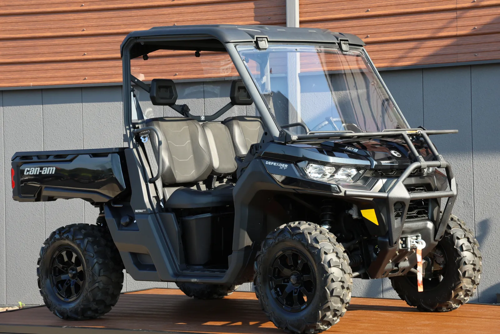 Black 2024 CAN-AM DEFENDER XT HD9 for sale in Winchester, VA
