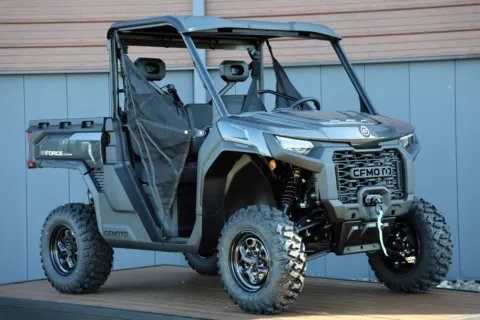 Black 2027 CFMOTO UFORCE U10 EPS CF1000UZ-8A-EPS for sale in Winchester, VA