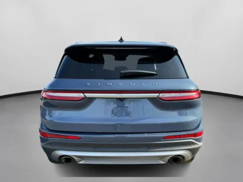 More photos of 2022 Lincoln Corsair Sport Utility 4D at Drivemax, CT