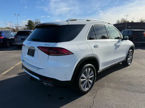More photos of 2020 Mercedes-Benz GLE 350 4MATIC Sport Utility 4D at Drivemax, CT