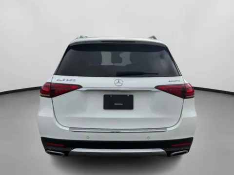 More photos of 2020 Mercedes-Benz GLE 350 4MATIC Sport Utility 4D at Drivemax, CT