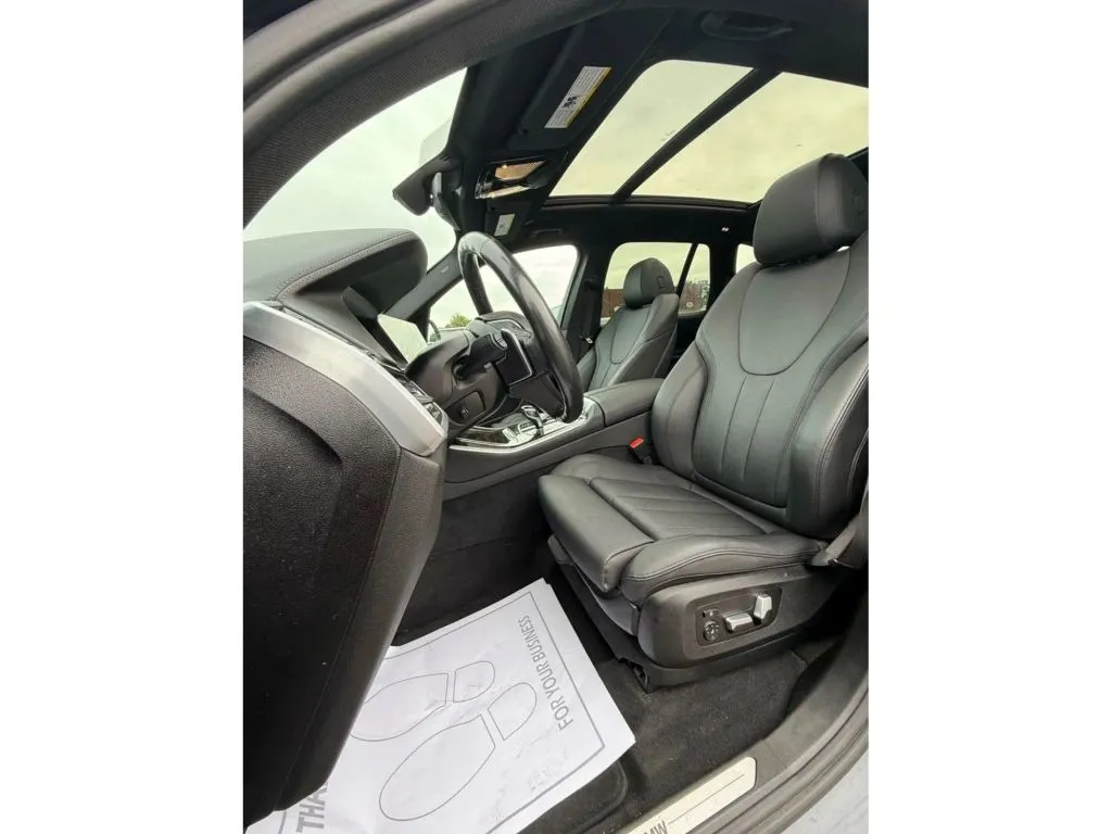 2020 BMW X5 40i - Photo 10