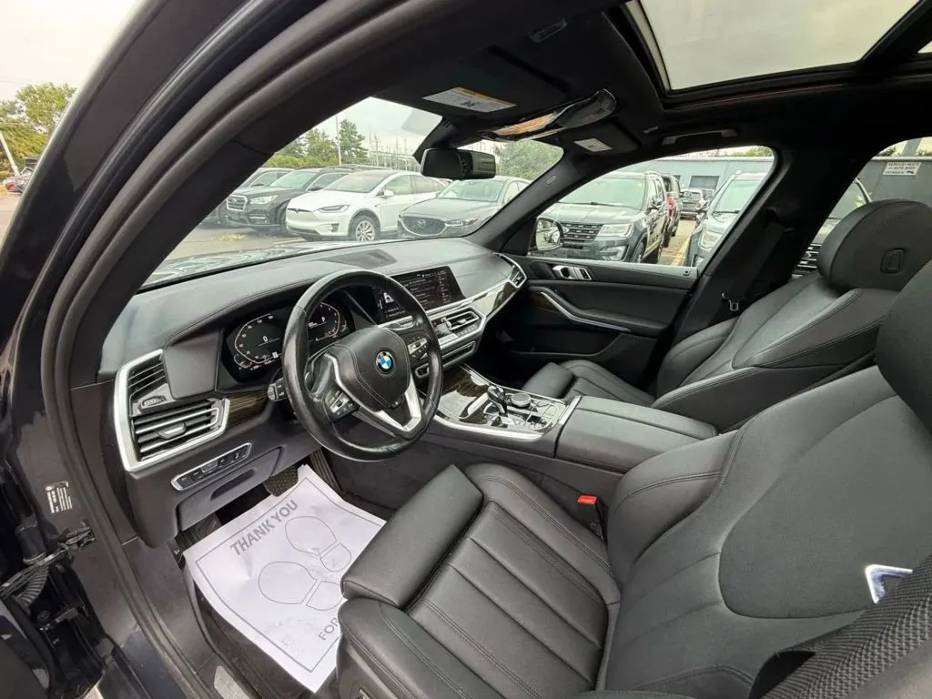 2020 BMW X5 40i - Photo 9