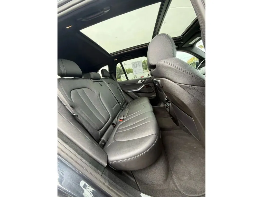 2020 BMW X5 40i - Photo 12