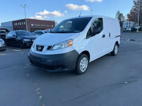 More photos of 2019 Nissan NV200 S Van 4D at Drivemax, CT