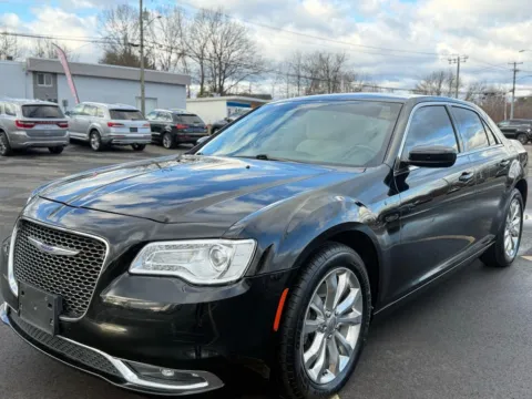 Another view of 2018 Chrysler 300 Touring L Sedan 4D for sale in Manchester, CT at Drivemax