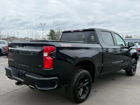 Another view of 2019 Chevrolet Silverado 1500 Crew Cab LT Trail Boss Pickup 4D 5 3/4 ft for sale in Manchester, CT at Drivemax