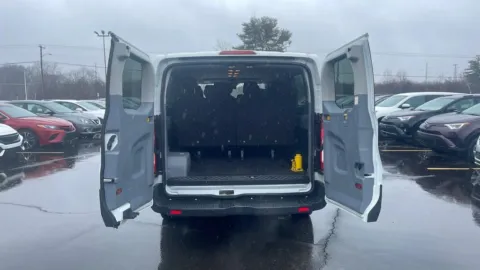 More photos of 2018 Ford Transit 350 Wagon XL w/Low Roof w/Sliding Side Door Van 3D at Drivemax, CT