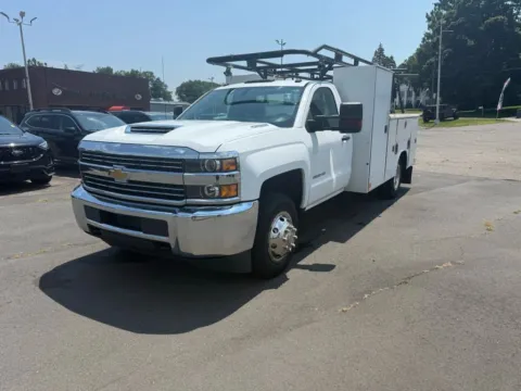 More photos of 2018 Chevrolet Silverado 3500 HD Regular Cab Work Truck Pickup 2D 8 ft at Drivemax, CT