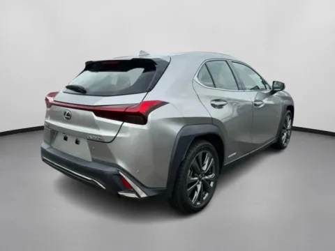 More photos of 2021 Lexus UX 250h F SPORT SUV 4D at Drivemax, CT