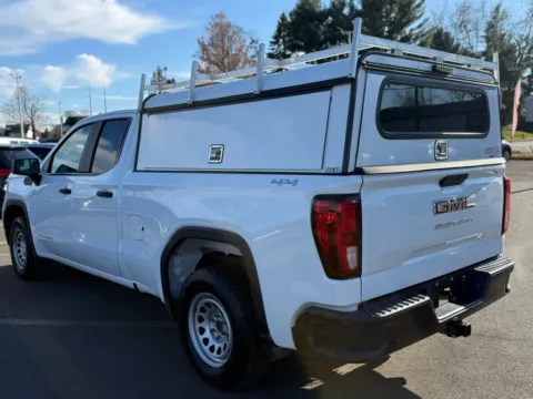 More photos of 2019 GMC Sierra 1500 Double Cab Pickup 4D 6 1/2 ft at Drivemax, CT