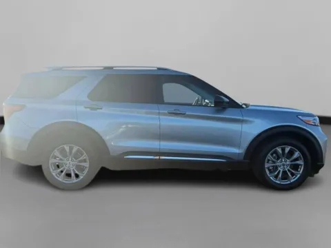 More photos of 2023 Ford Explorer Limited Sport Utility 4D at Drivemax, CT
