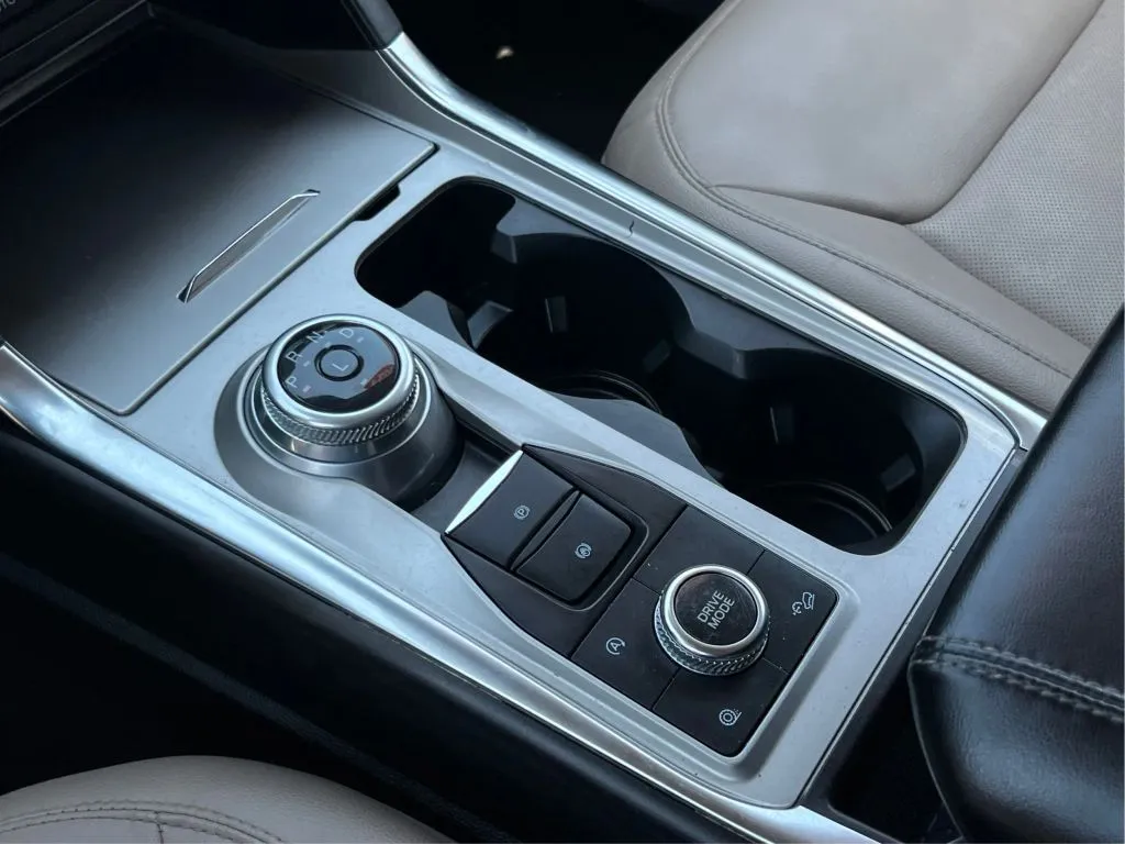 2021 Ford Explorer Limited - Photo 21