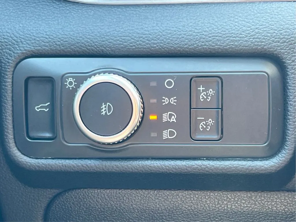 2021 Ford Explorer Limited - Photo 24