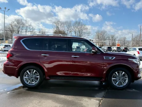 More photos of 2021 INFINITI QX80 LUXE Sport Utility 4D at Drivemax, CT
