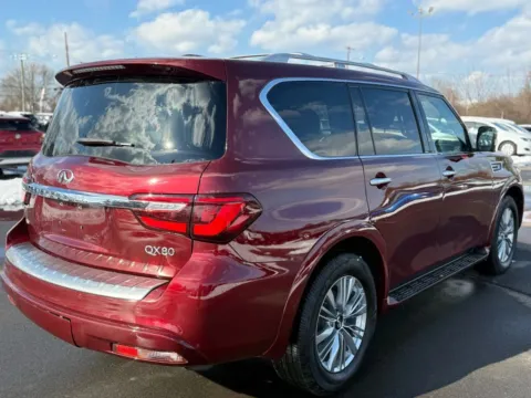 More photos of 2021 INFINITI QX80 LUXE Sport Utility 4D at Drivemax, CT