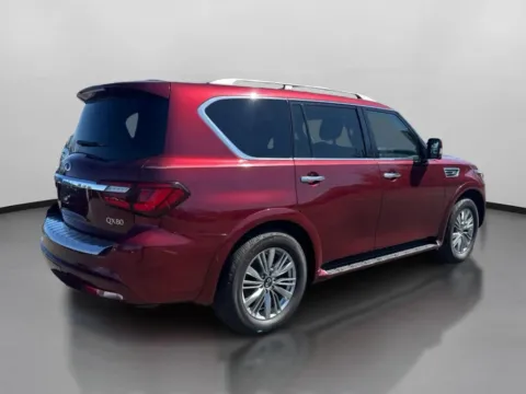 More photos of 2021 INFINITI QX80 LUXE Sport Utility 4D at Drivemax, CT