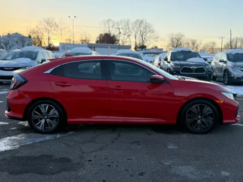 More photos of 2018 Honda Civic EX-L w/Navigation & Honda Sensing Hatchback 4D at Drivemax, CT