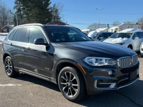 Another view of 2018 BMW X5 xDrive35i Sport Utility 4D for sale in Manchester, CT at Drivemax