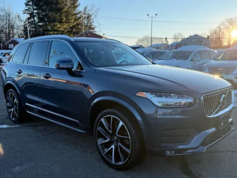Another view of 2020 Volvo XC90 T6 Momentum Sport Utility 4D for sale in Manchester, CT at Drivemax