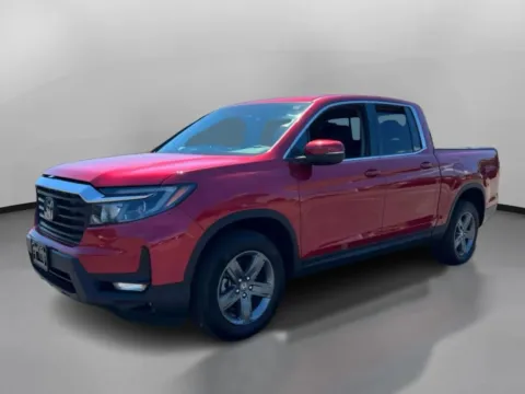 More photos of 2023 Honda Ridgeline RTL Pickup 4D 5 ft at Drivemax, CT