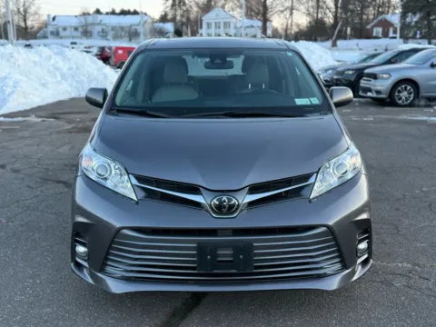 Photos of 2019 Toyota Sienna Limited Premium Minivan 4D for sale in Manchester, CT at Drivemax